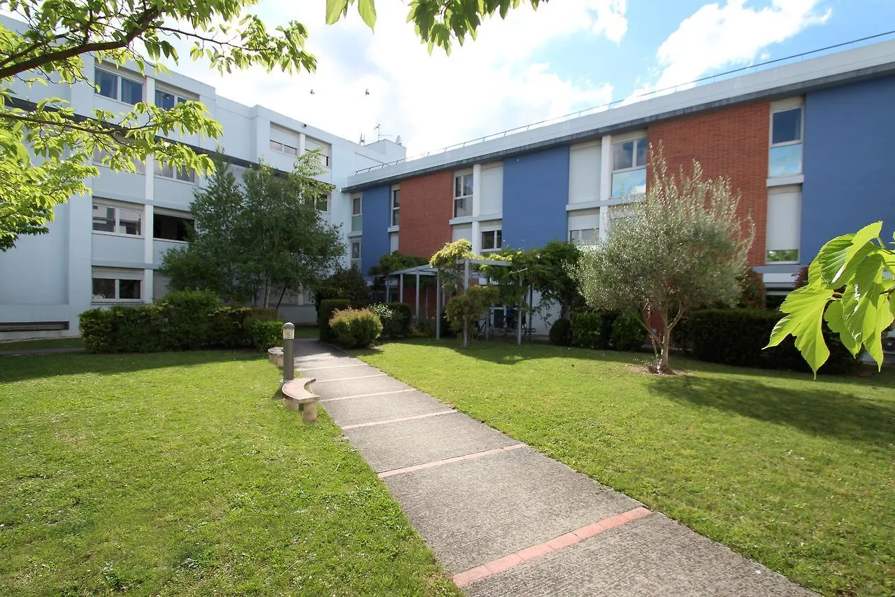 アパートホテル Residence Suiteasy Thales トゥールーズ